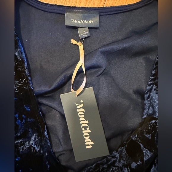 NWT ModCloth Velvet Luxe Structure Dress Wrap Floral size S, long sleeve modern - Picture 8 of 8